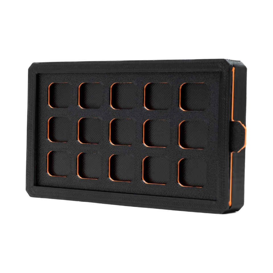 Magnetic nori feeder front, a grid of openings over the nori tray