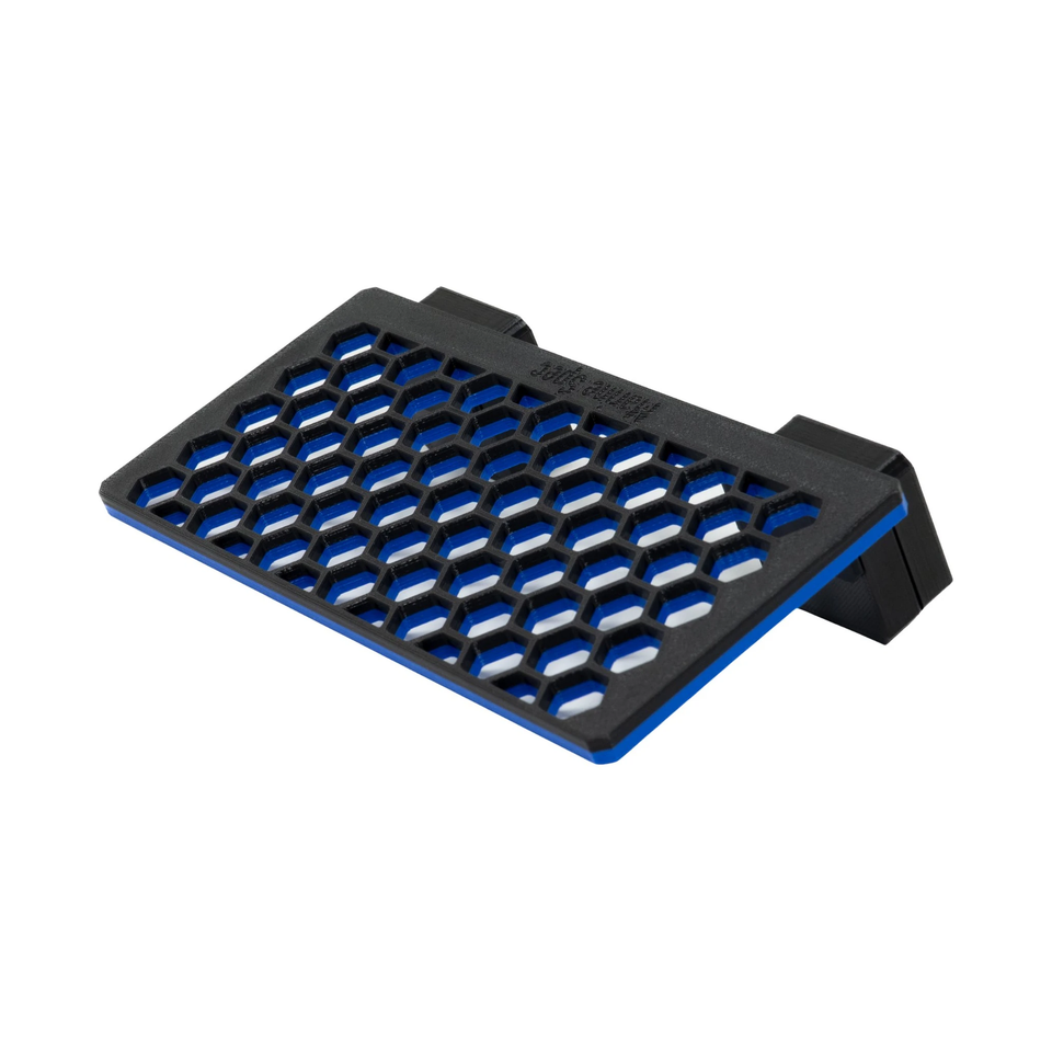 Standard magnetic frag rack in Regal Blue with its magnet block at the side